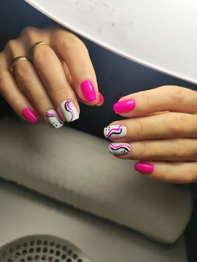 No i ładnie - salon kosmetyczny